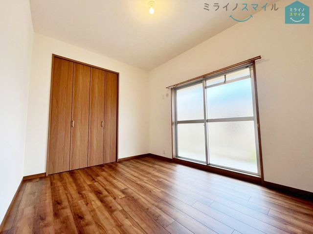 陽当り良好！日差しの差し込む明るい部屋は光熱費も節約できます！風通しが良いので湿気が少なく、ハウスダストが心配な方にもおすすめです♪