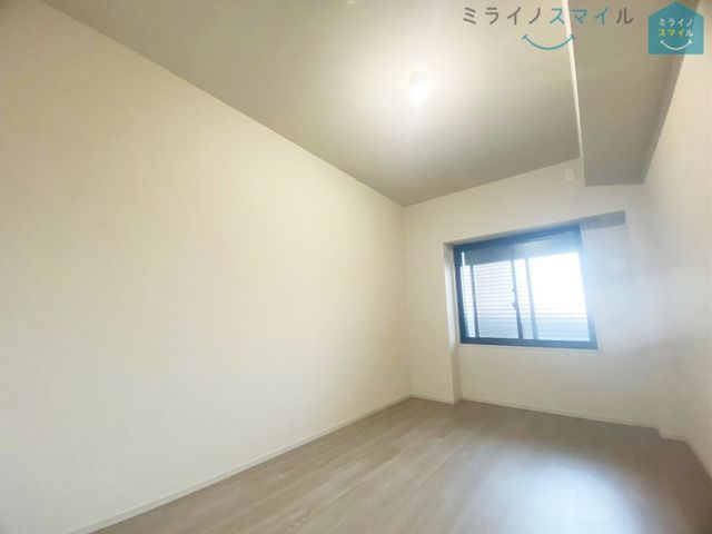 陽当り良好！日差しの差し込む明るい部屋は光熱費も節約できます！風通しが良いので湿気が少なく、ハウスダストが心配な方にもおすすめです♪