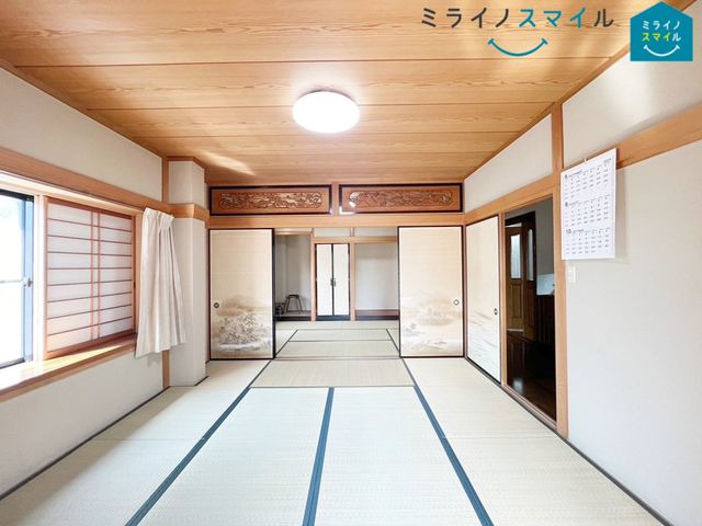 室内　（2024年9月撮影）襖を外すと14畳の1部屋にすることが出来ます♪