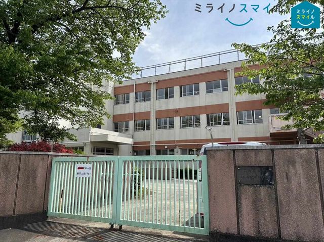 名古屋市立森孝西小学校 徒歩16分。 1280m